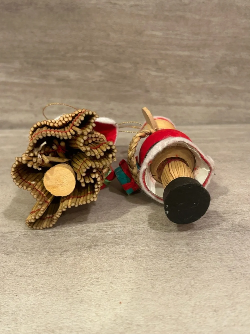 Vintage Avon Straw Country Santa & Mrs. Clause Mice Christmas Ornaments
